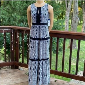 Chaps Dresses Chaps
Maxi Length Size large used once good condition. #6